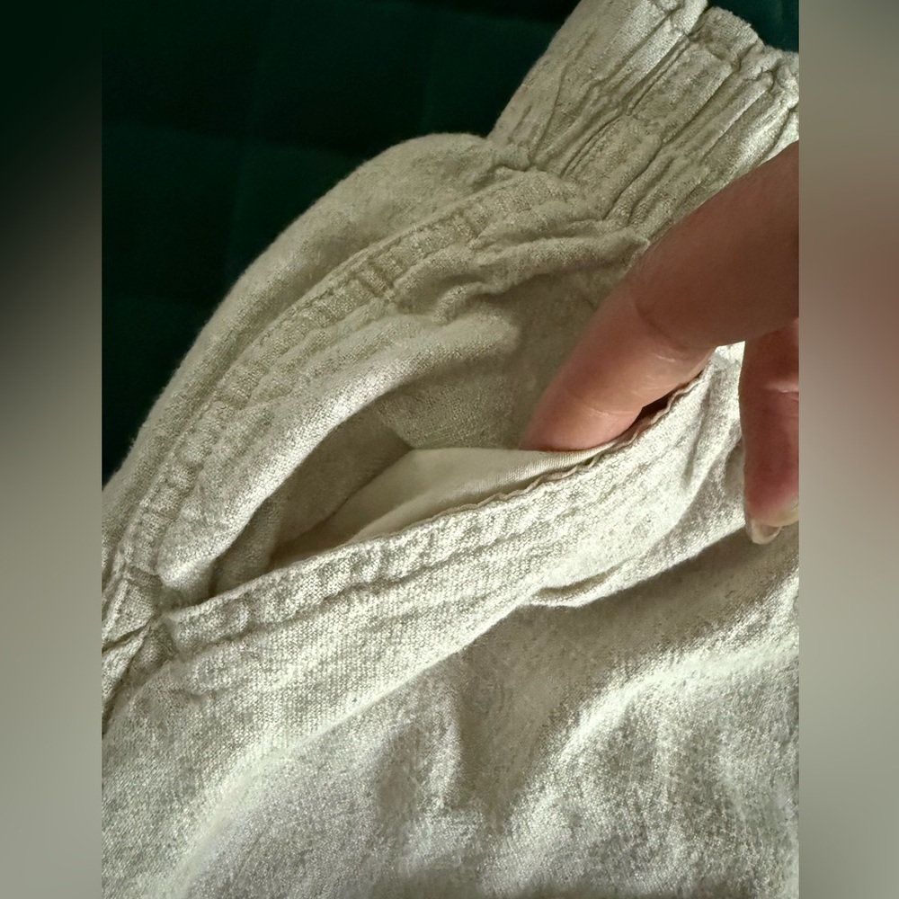 ‼️BOGO Briggs New York linen pants - Picture 6 of 7